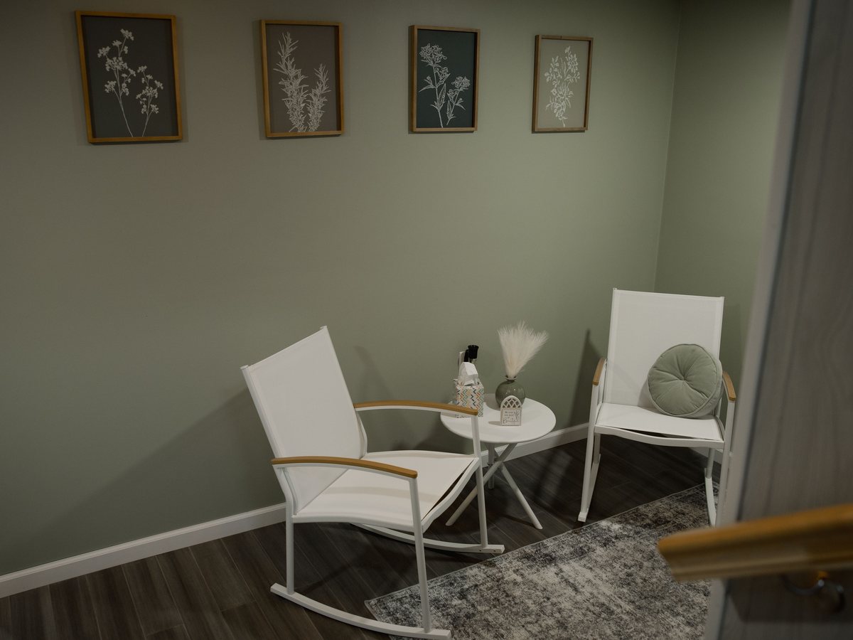 Private waiting room for suite guests